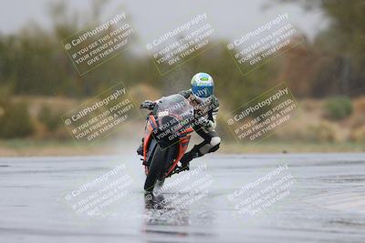 media/Mar-15-2024-Apex Assassins-CVMA (Fri) [[54f5cf1734]]/Racer 4 -Trackday 1/Session 2/